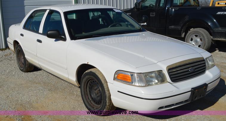 image for item K5447 2000 Ford Crown Victoria Police Interceptor