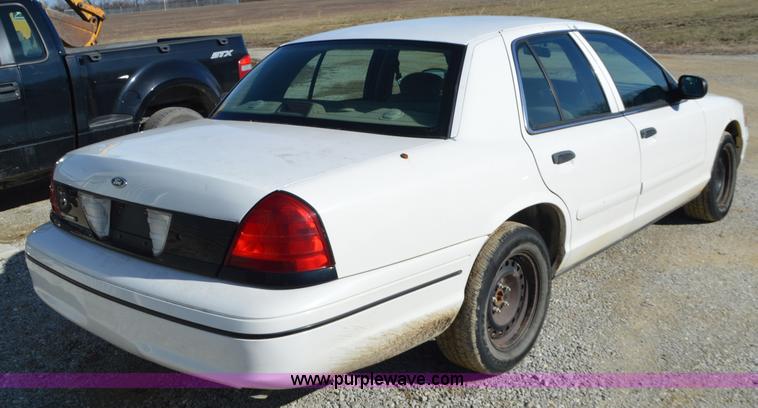 image for item K5447 2000 Ford Crown Victoria Police Interceptor