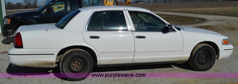 image for item K5447 2000 Ford Crown Victoria Police Interceptor
