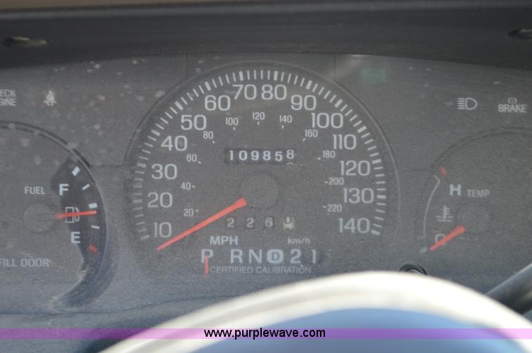 image for item K5447 2000 Ford Crown Victoria Police Interceptor