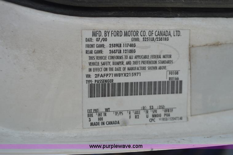 image for item K5447 2000 Ford Crown Victoria Police Interceptor