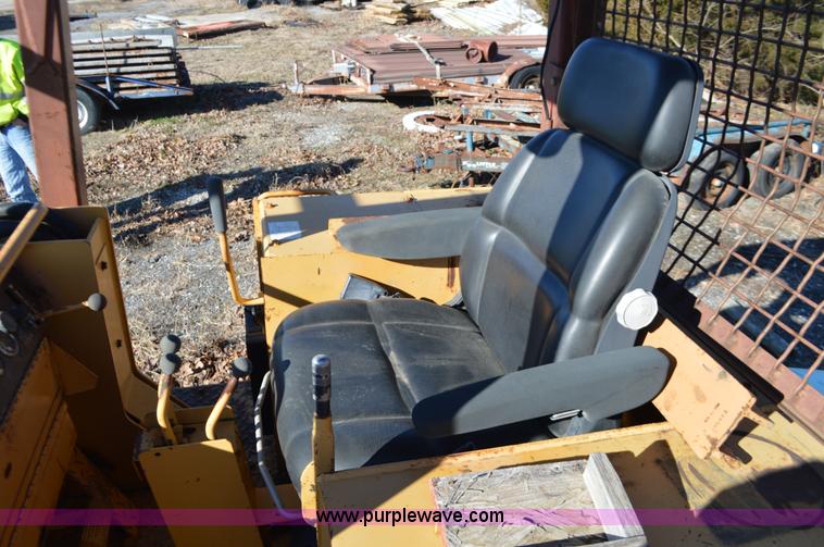 image for item K5448 Case 855D track loader