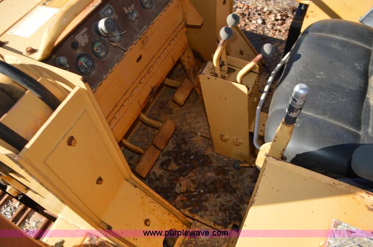 image for item K5448 Case 855D track loader