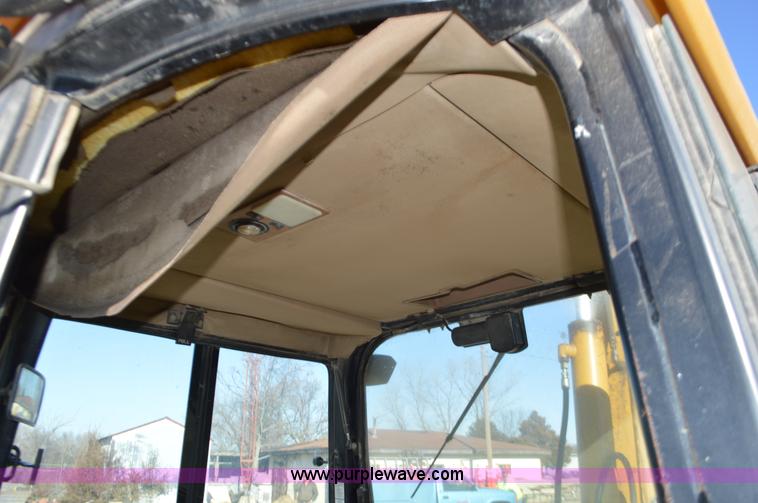 image for item K5450 1995 John Deere 310D backhoe