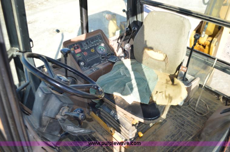 image for item K5450 1995 John Deere 310D backhoe