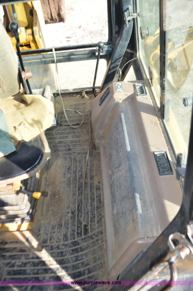 image for item K5450 1995 John Deere 310D backhoe