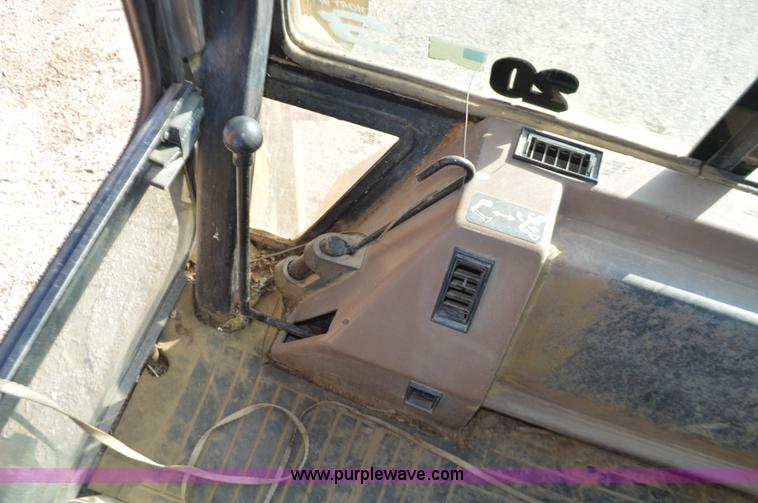 image for item K5450 1995 John Deere 310D backhoe