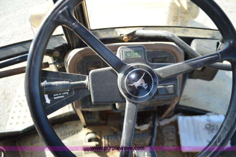 image for item K5450 1995 John Deere 310D backhoe