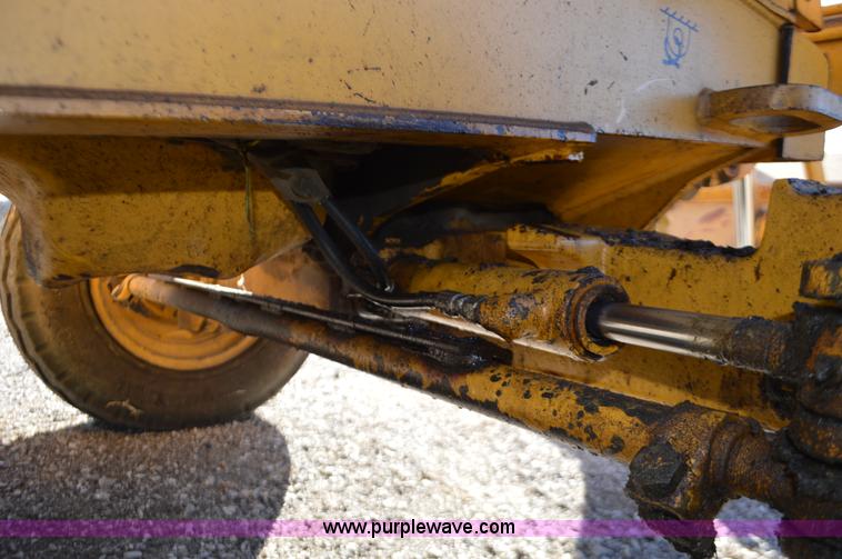 image for item K5450 1995 John Deere 310D backhoe