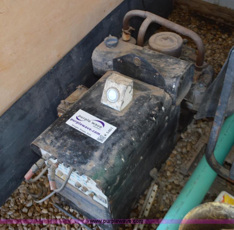 image for item K5461 Airco welder/generator