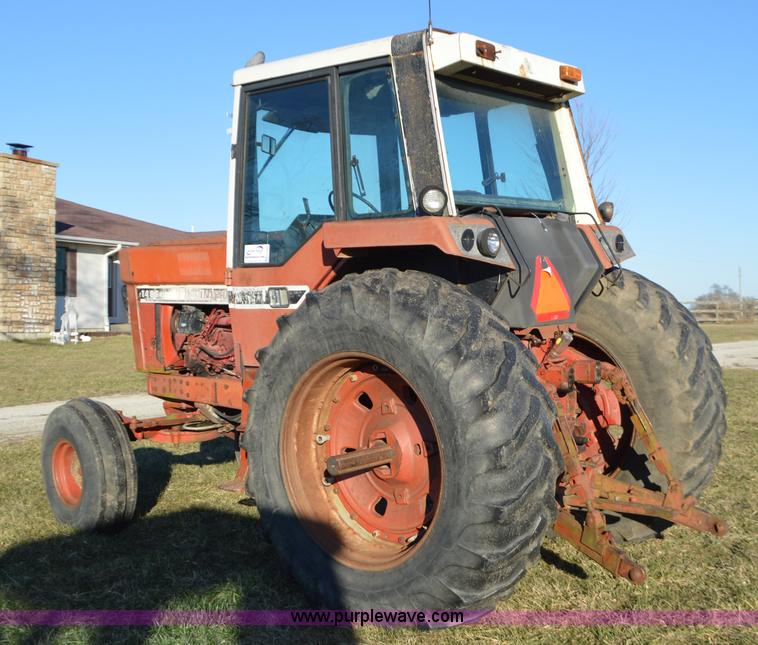 image for item K5468 International 1486 tractor