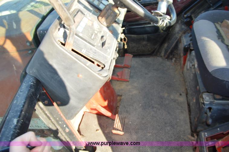 image for item K5468 International 1486 tractor