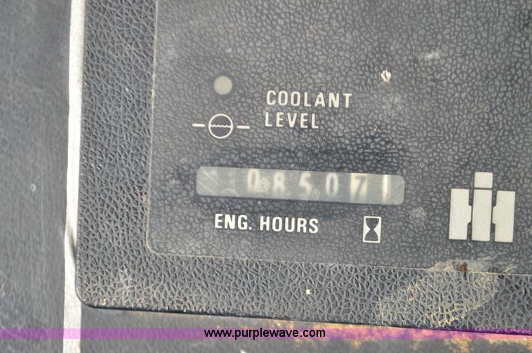 image for item K5468 International 1486 tractor