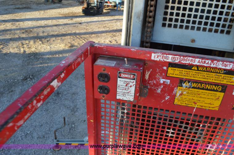 image for item K5473 1997 Handy Herman 24D manlift