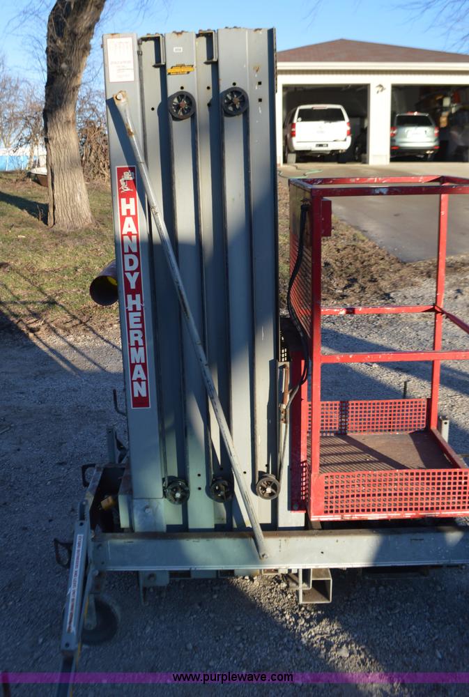 image for item K5473 1997 Handy Herman 24D manlift