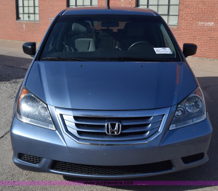 image for item L1117 2010 Honda Odyssey LX van
