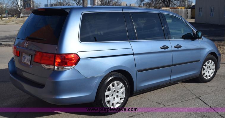 image for item L1117 2010 Honda Odyssey LX van