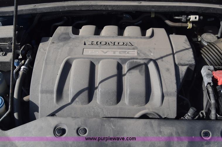 image for item L1117 2010 Honda Odyssey LX van