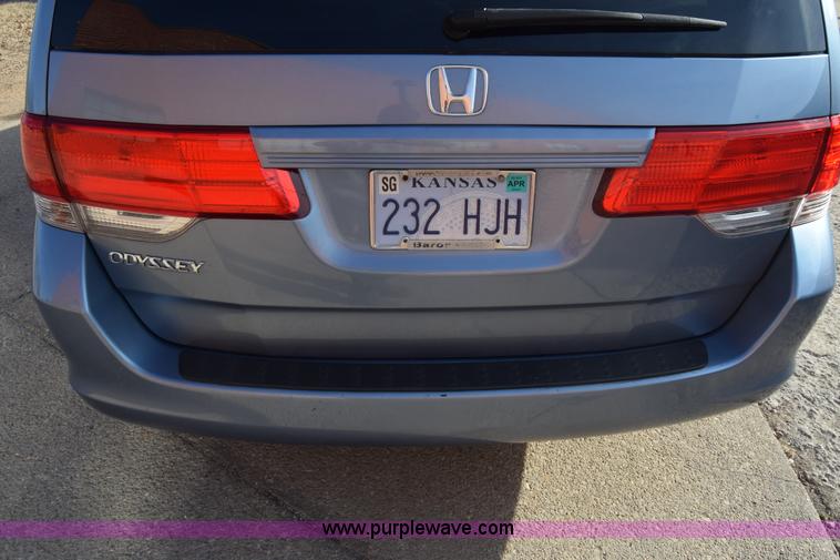 image for item L1117 2010 Honda Odyssey LX van