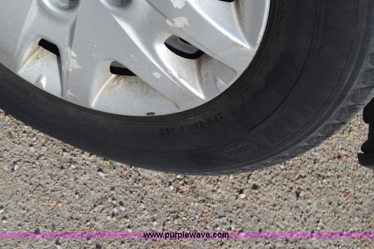 image for item L1117 2010 Honda Odyssey LX van