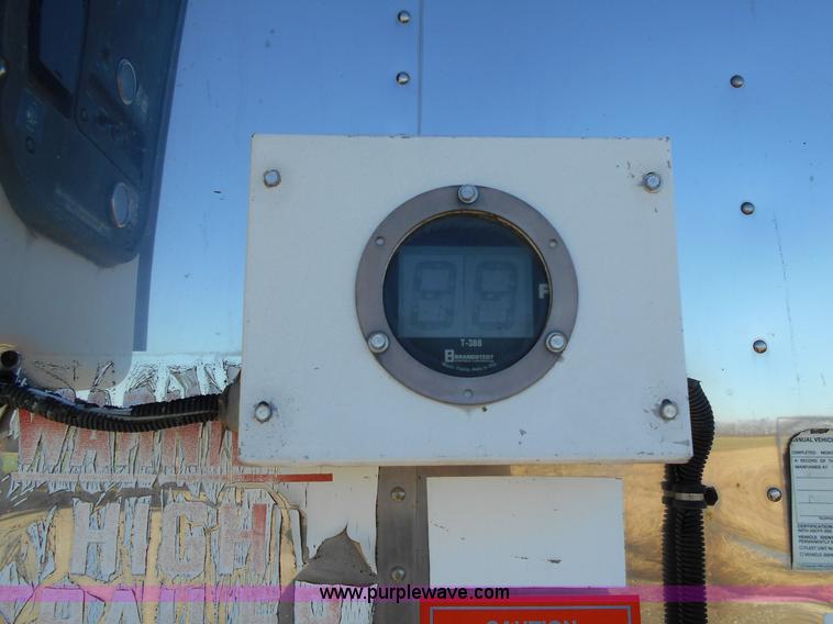 image for item L1124 1990 Great Dane 7211TZ1A refrigerated trailer