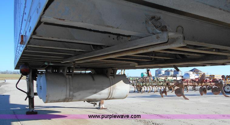 image for item L1124 1990 Great Dane 7211TZ1A refrigerated trailer