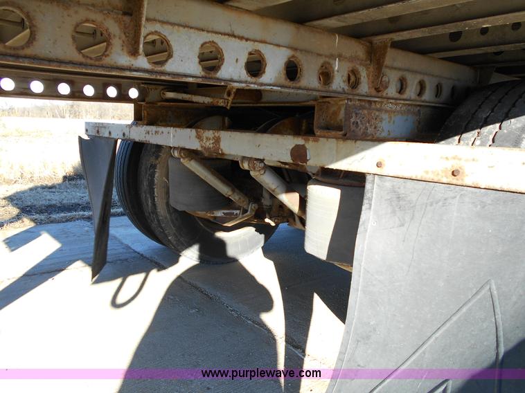 image for item L1124 1990 Great Dane 7211TZ1A refrigerated trailer