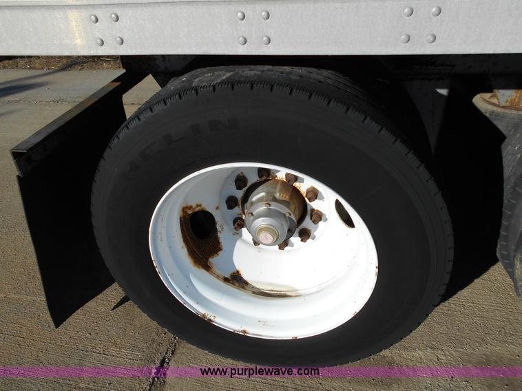 image for item L1124 1990 Great Dane 7211TZ1A refrigerated trailer