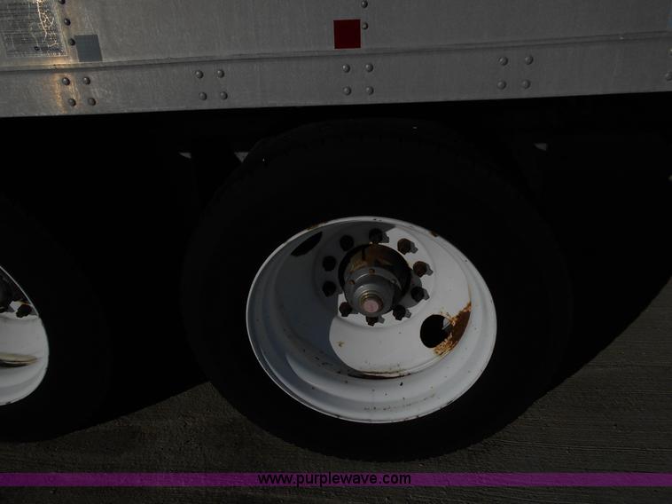 image for item L1124 1990 Great Dane 7211TZ1A refrigerated trailer