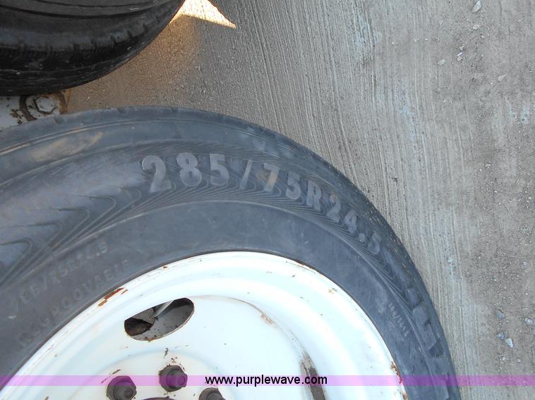 image for item L1124 1990 Great Dane 7211TZ1A refrigerated trailer