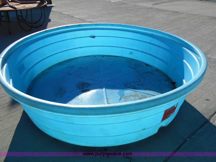 image for item L1125 Poly Tuff stock tank