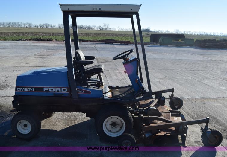 image for item L1175 Ford CM274 mower