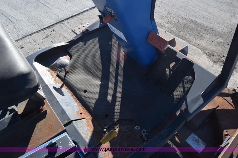 image for item L1175 Ford CM274 mower