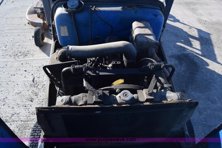 image for item L1175 Ford CM274 mower