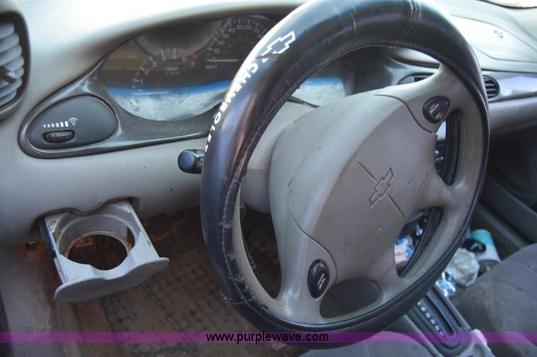 image for item L1178 2002 Chevrolet Malibu