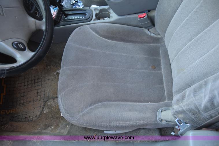 image for item L1178 2002 Chevrolet Malibu
