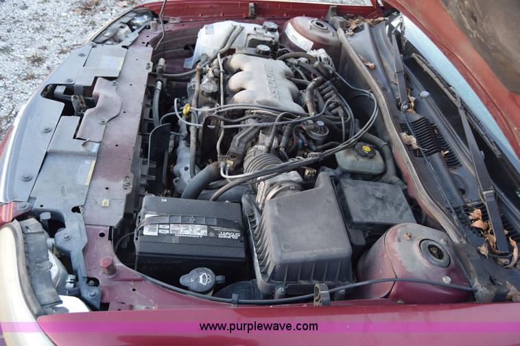 image for item L1178 2002 Chevrolet Malibu