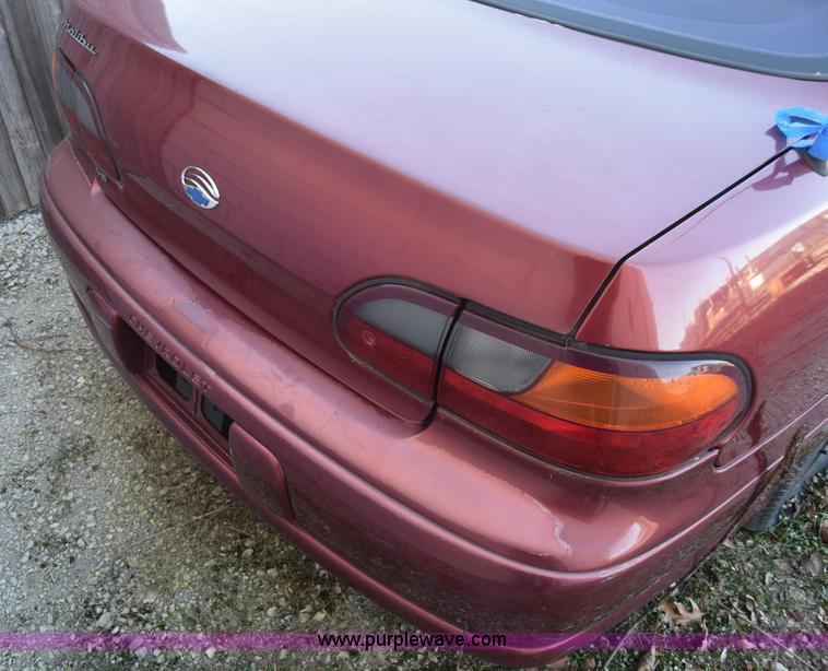 image for item L1178 2002 Chevrolet Malibu