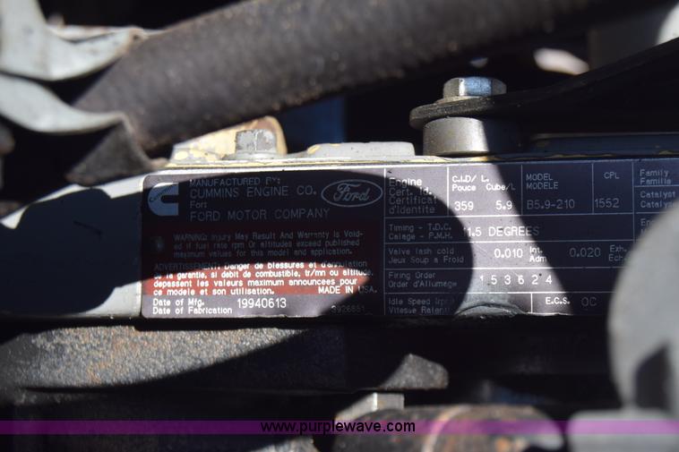 image for item L1195 1995 Ford F800 service truck