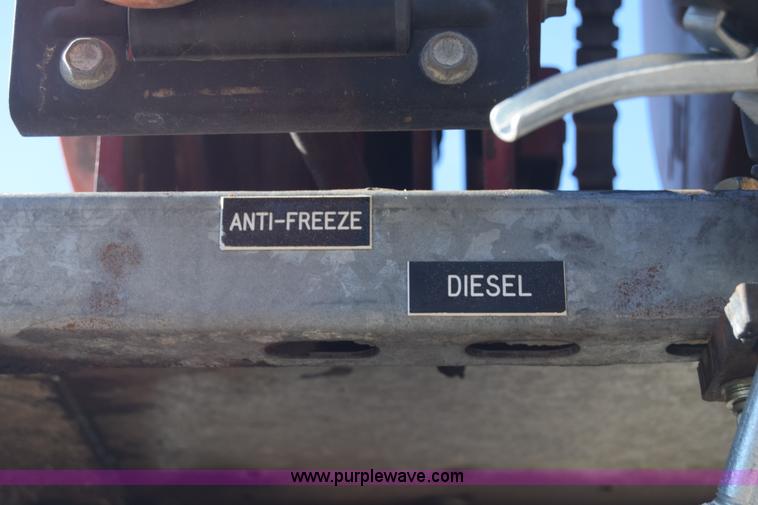 image for item L1195 1995 Ford F800 service truck