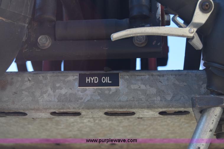 image for item L1195 1995 Ford F800 service truck