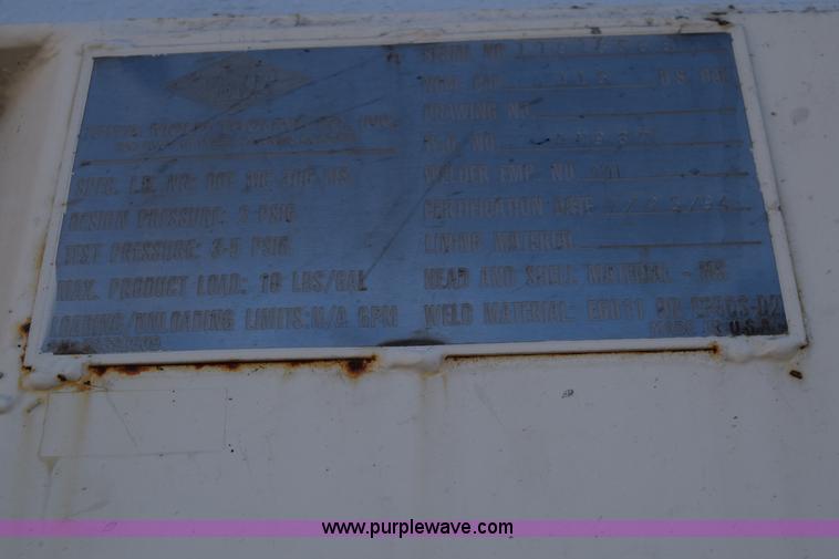 image for item L1195 1995 Ford F800 service truck