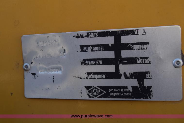 image for item L1195 1995 Ford F800 service truck