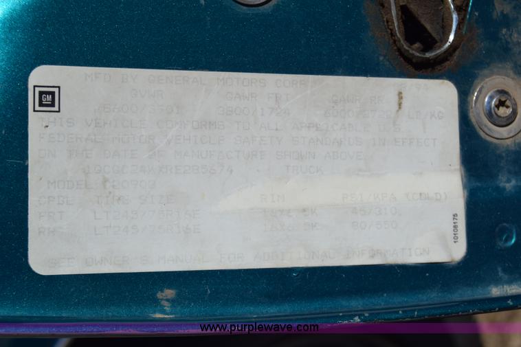 image for item L1196 1994 Chevrolet 2500 utility truck