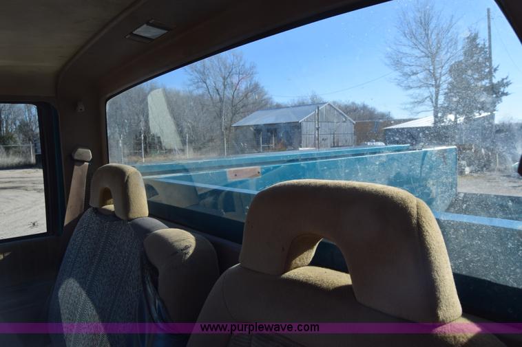 image for item L1196 1994 Chevrolet 2500 utility truck