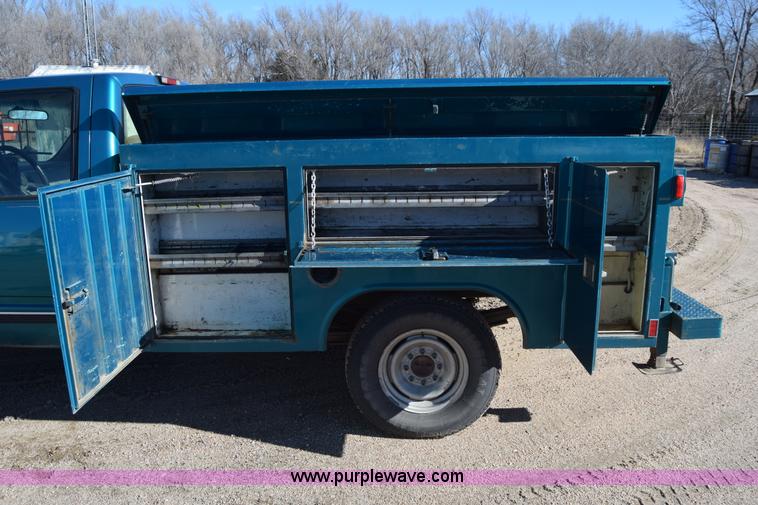 image for item L1196 1994 Chevrolet 2500 utility truck