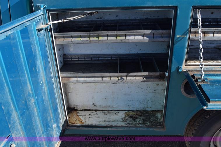 image for item L1196 1994 Chevrolet 2500 utility truck