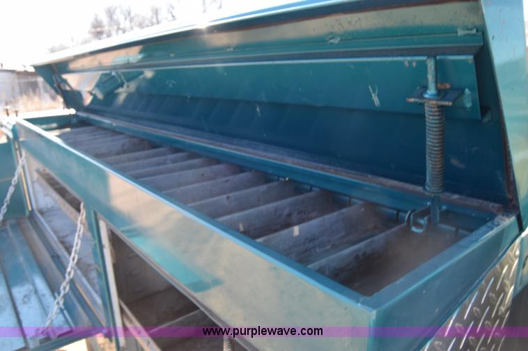 image for item L1196 1994 Chevrolet 2500 utility truck