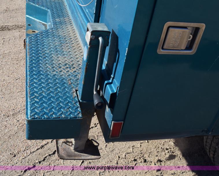 image for item L1196 1994 Chevrolet 2500 utility truck