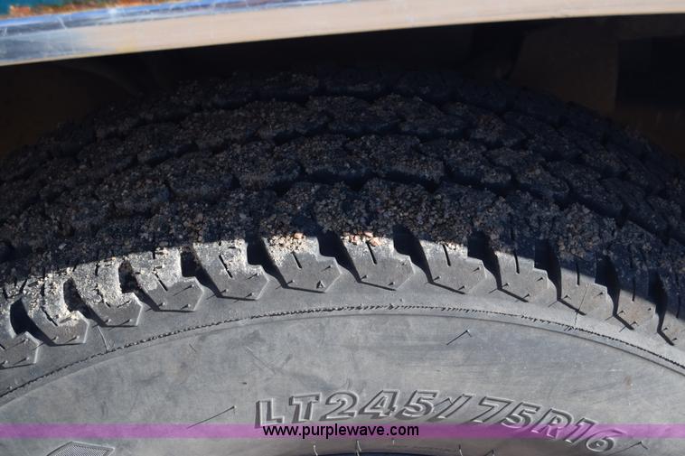 image for item L1196 1994 Chevrolet 2500 utility truck